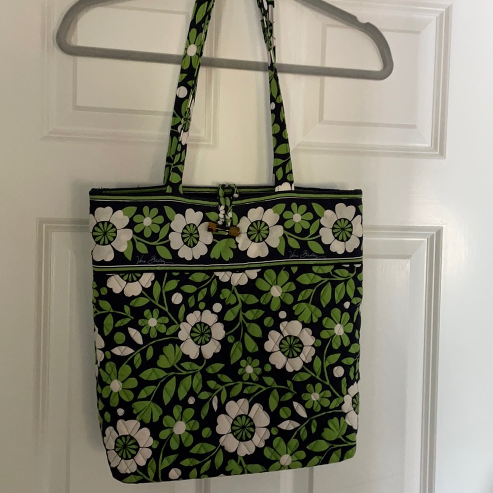 VERA BRADLEY!! IRISH FOREVER TOTE